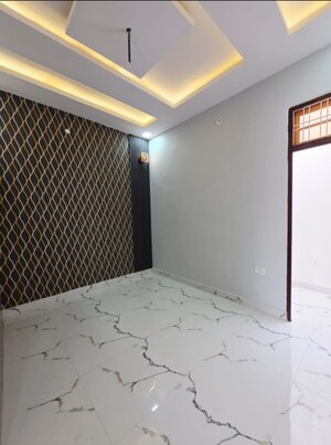 Room in 3 BHK Villa at Vasundhara RS Homes, Jankipuram – for Sale