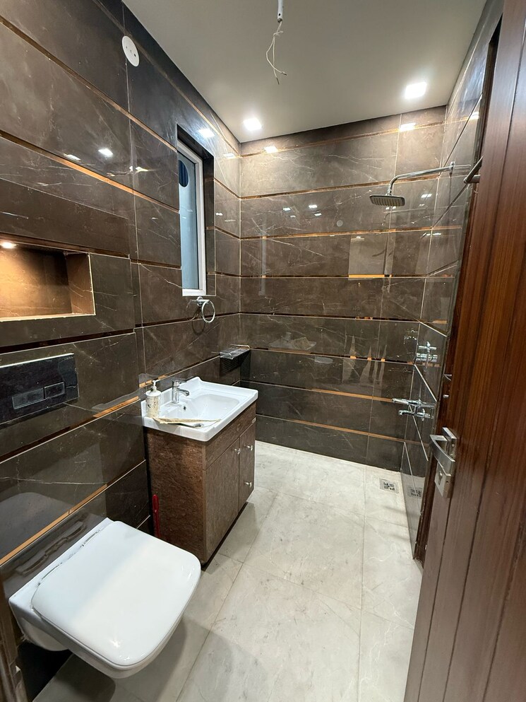 Kitchen, fidato-honour-homes 3 Bedroom 140 Sq.Yd. Builder Floor In Sector 89 Faridabad 8731261