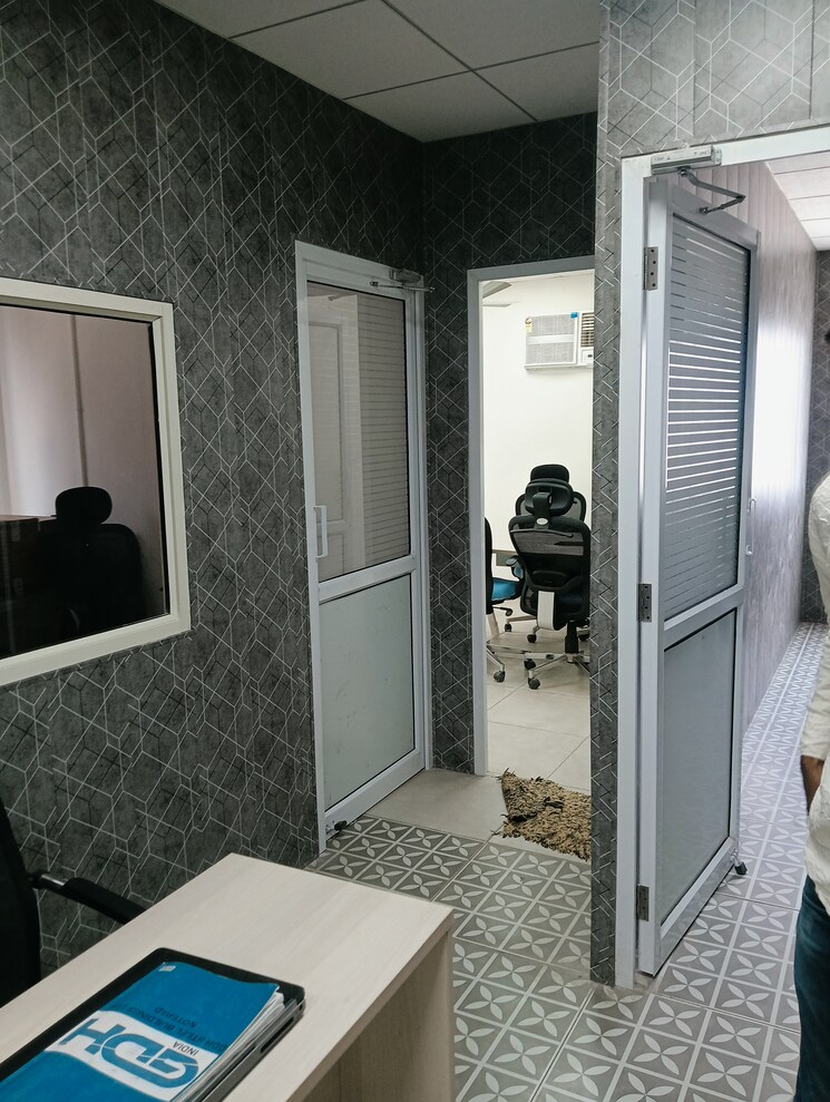 Floor Plan, sector 31 Commercial Office Space 1150 Sq.Ft. In Sector 31 Faridabad 8731281