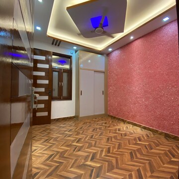 Bedroom in 3 BHK Builder Floor at Chattarpur – for Sale