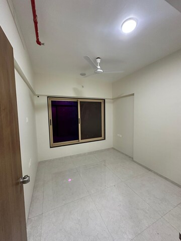 Room in 2 BHK Apartment at Pratik Paradise, Datar Colony – for Rent
