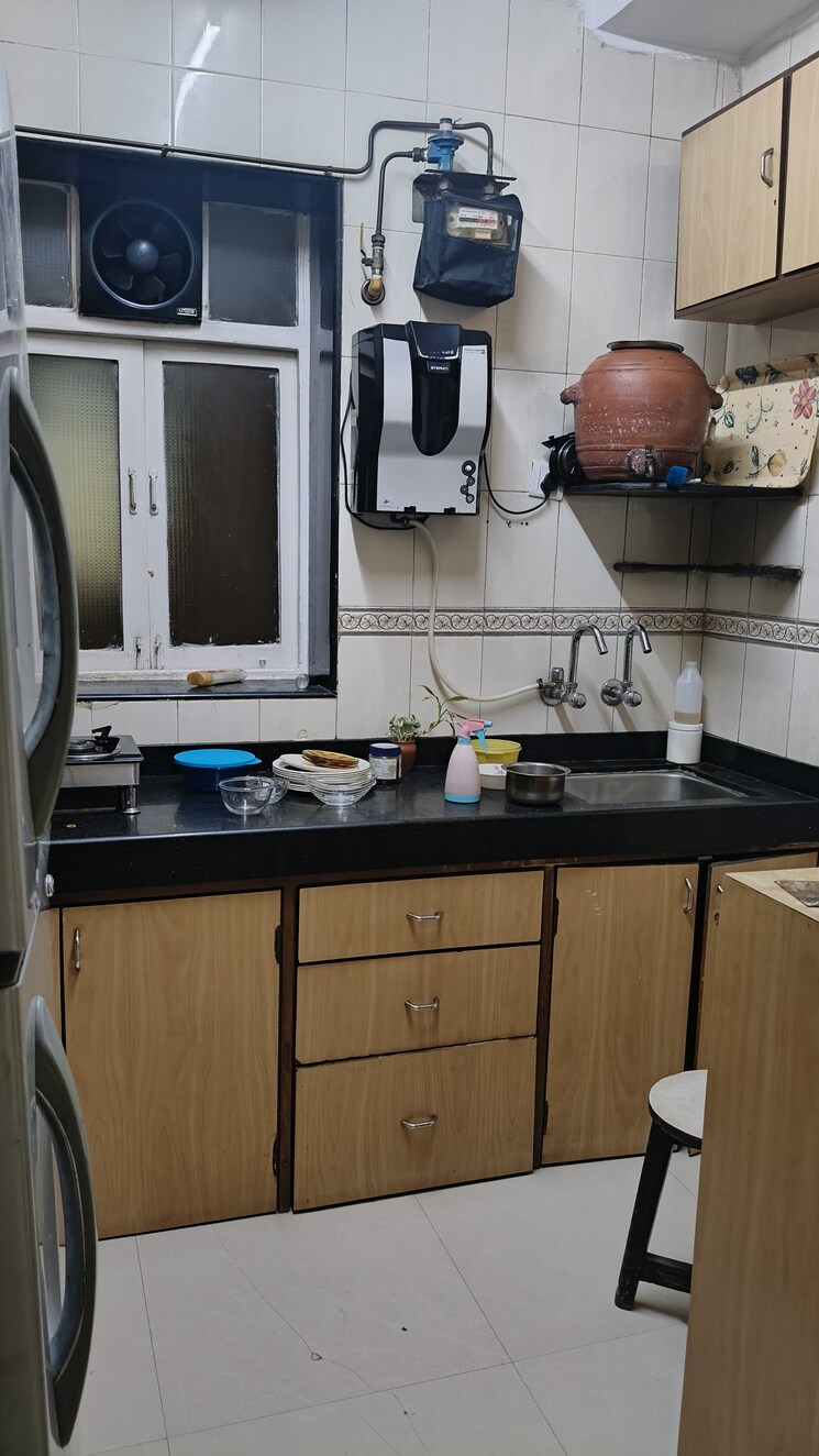 Kitchen, manav-mandir 1.5 Bedroom 600 Sq.Ft. Apartment In Worli Mumbai 8731383