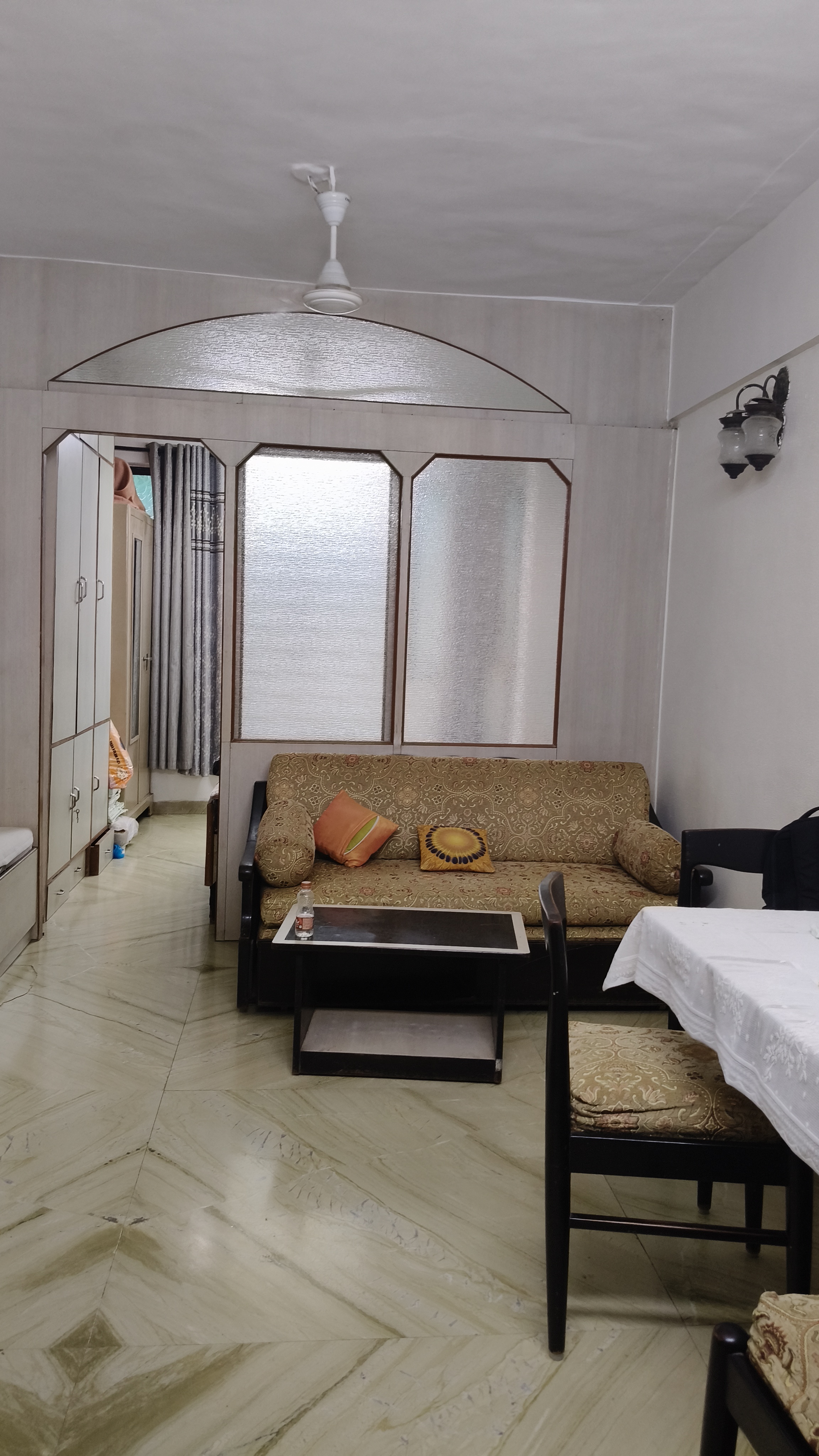 1.5 BHK + Pooja Room,Study Room Apartment For Rent in Manav Mandir