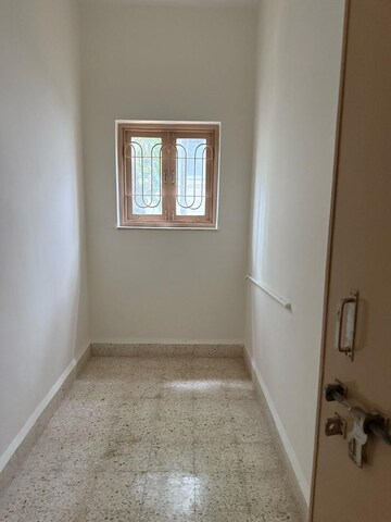 Room in 3 BHK Villa at Lunawat 9 Abhimanshri, Aundh – for Rent