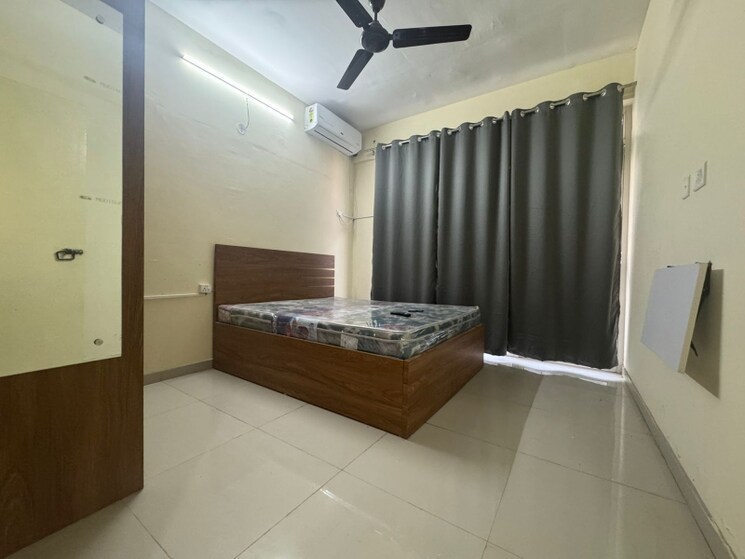 Living Room, pyramid-fusion-homes 2 Bedroom 680 Sq.Ft. Apartment In Sector 70a Gurgaon 8731420