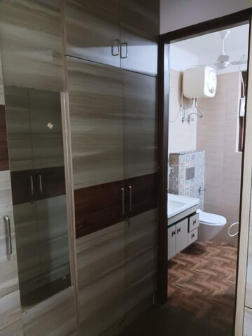 Bathroom in 4 BHK Builder Floor at Ansal Sushant Lok I, Sector 43 – for Rent