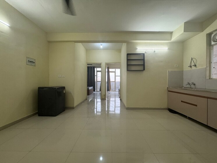 Room, pyramid-fusion-homes 2 Bedroom 680 Sq.Ft. Apartment In Sector 70a Gurgaon 8731420