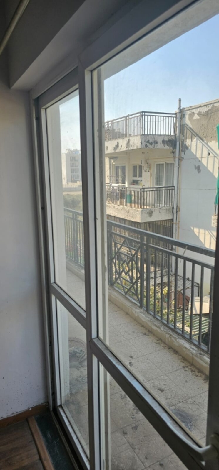 Balcony, sector 84 3 Bedroom 250 Sq.Yd. Builder Floor In Sector 84 Faridabad 8731504