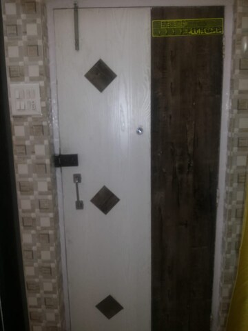 Furnished Amenities in 1 BHK Apartment at Sky View CHS Andheri, Andheri East – for Sale