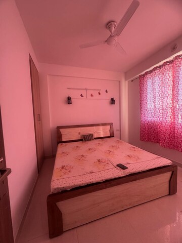 Master Bedroom in 1 BHK Apartment at Kulhan – for Rent