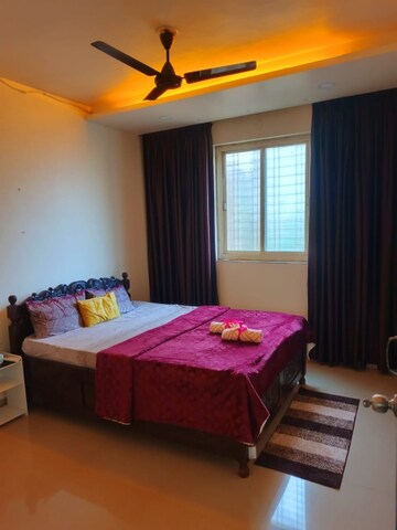 Bedroom in 4 BHK Villa at Moira – for Rent