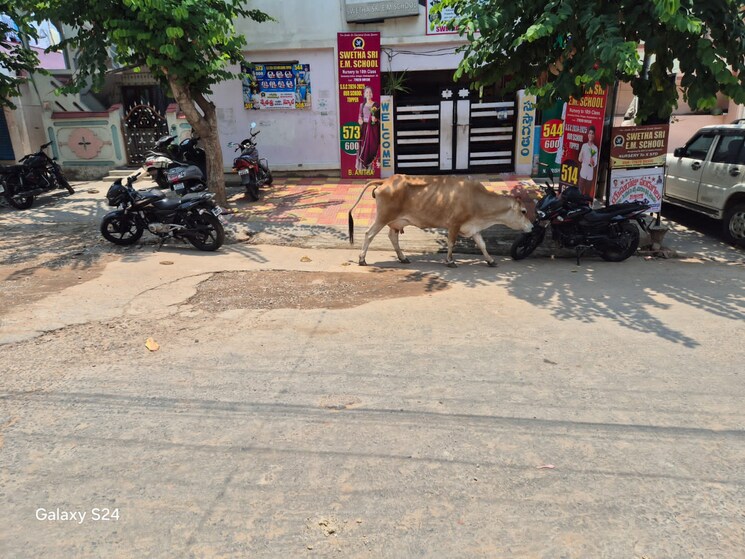  Parking, gajuwaka Commercial Office Space 150 Sq.Yd. In Gajuwaka Vizag 8731475