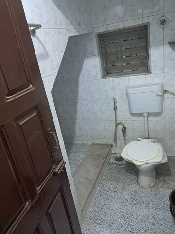 Bathroom in  Pg at Kopar Khairane – for Rent