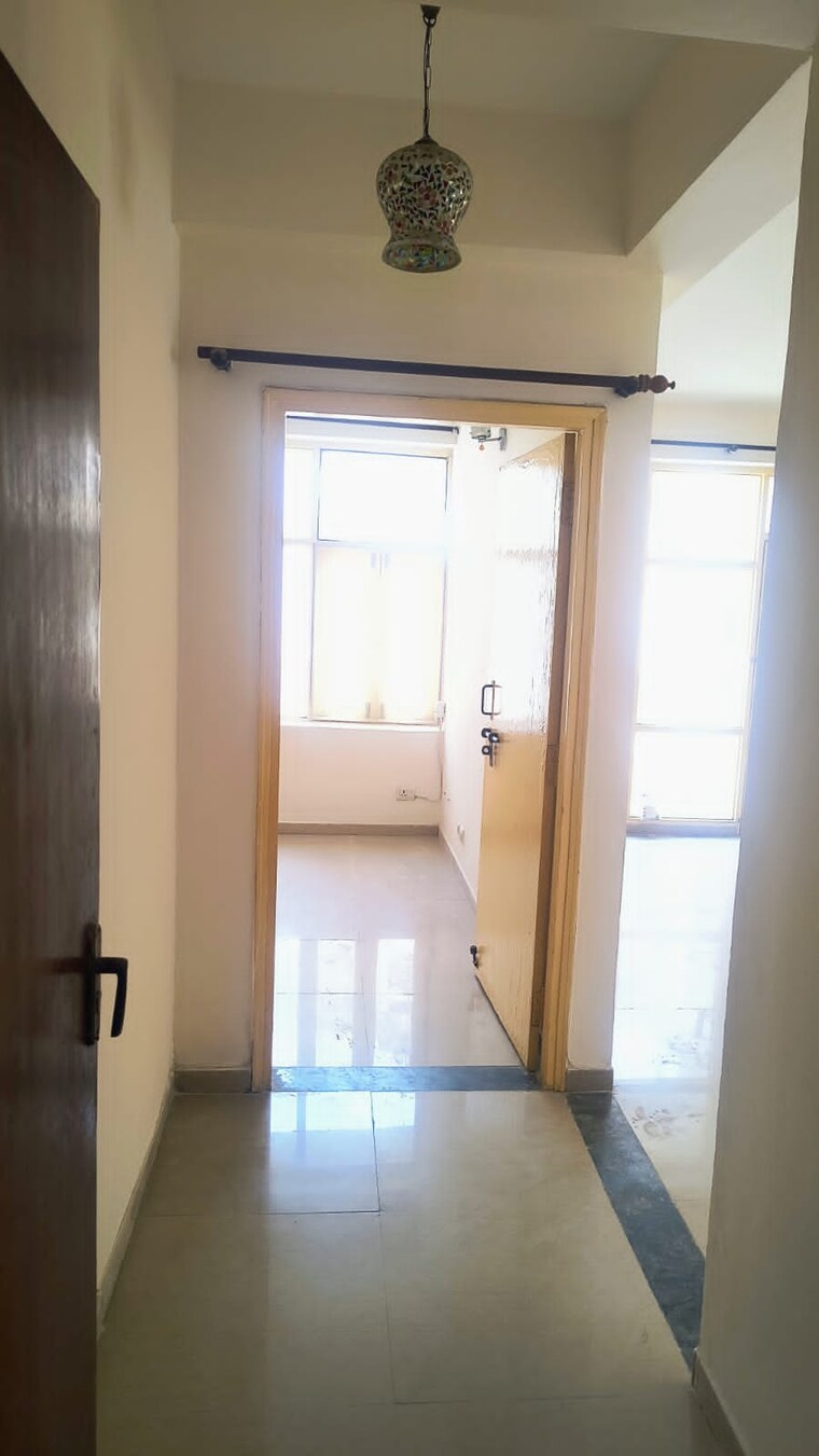 undefined, omaxe-heights 3 Bedroom 1800 Sq.Ft. Apartment In Sector 86 Faridabad 8731529