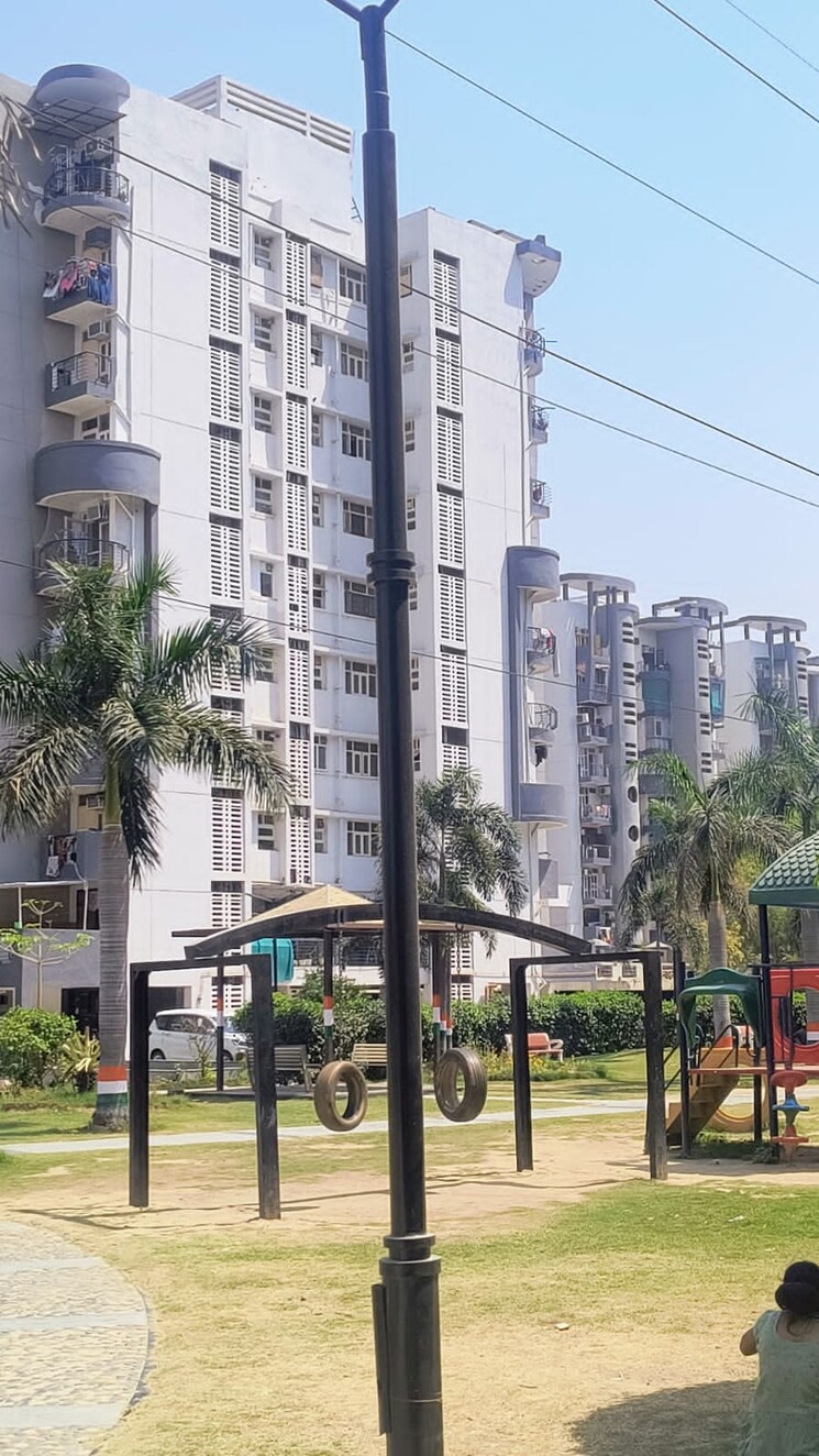 Exterior View, omaxe-heights 3 Bedroom 1800 Sq.Ft. Apartment In Sector 86 Faridabad 8731529