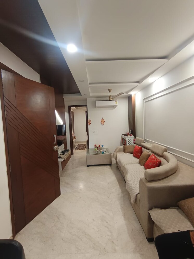 Living Room, jahaz-apartments 2.5 Bedroom 1000 Sq.Ft. Apartment In Paschim Vihar Delhi 8731497