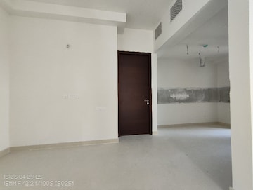 Room in 1 BHK Apartment at Perungudi – for Sale
