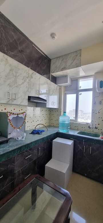 Master Bedroom in 3 BHK Apartment at Sai Kunj New Palam  vihar, New Palam Vihar Phase 3 – for Sale