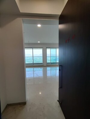 Room in 3 BHK Apartment at Aurum Q Residences, Ghansoli – for Sale