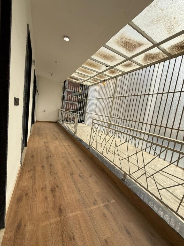 Balcony, ansal-api-esencia 4 Bedroom 300 Sq.Yd. Builder Floor In Sector 67 Gurgaon 8731612