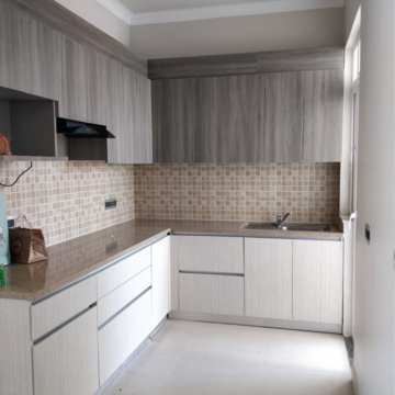 Kitchen in 3 BHK Apartment at Central Park Flower Valley Aqua Front Towers, Sohna Sector 33 – for Rent