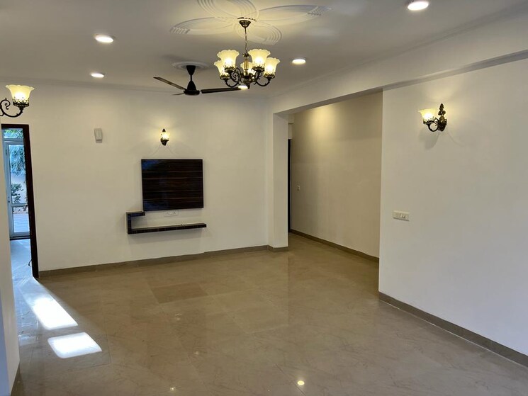 Room, unitech-woodstock-floors 3.5 Bedroom 3200 Sq.Ft. Builder Floor In Sector 50 Gurgaon 8731658