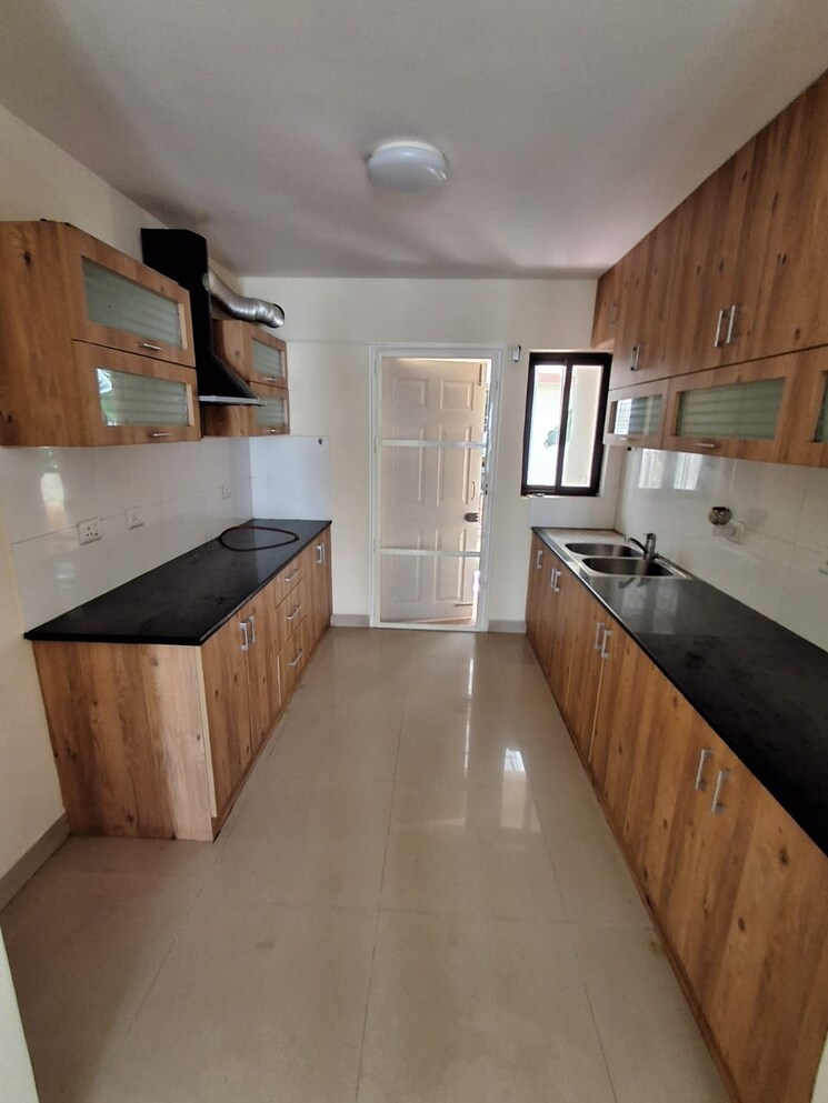 Kitchen, lgcl-beautiful-world 3.5 Bedroom 2200 Sq.Ft. Villa In Hennur Bangalore 8731582