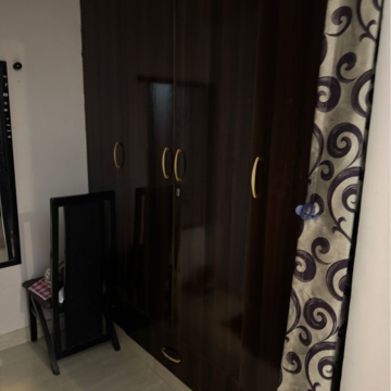 Bedroom in 1 BHK Builder Floor at Sector 22 – for Rent