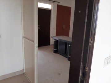 Bathroom in 5 BHK Villa at Omaxe NRI City Plots, Omega Ii Greater Noida – for Rent