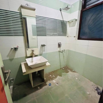 Team Area in 2 BHK Builder Floor at Sector 23 – for Rent