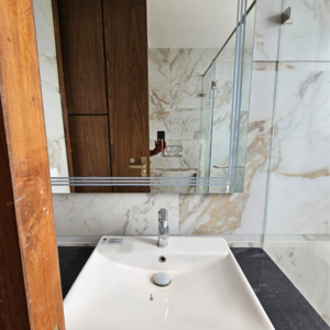 Bathroom in 3 BHK Builder Floor at Suncity Vatsal Valley, Gwal Pahari – for Sale