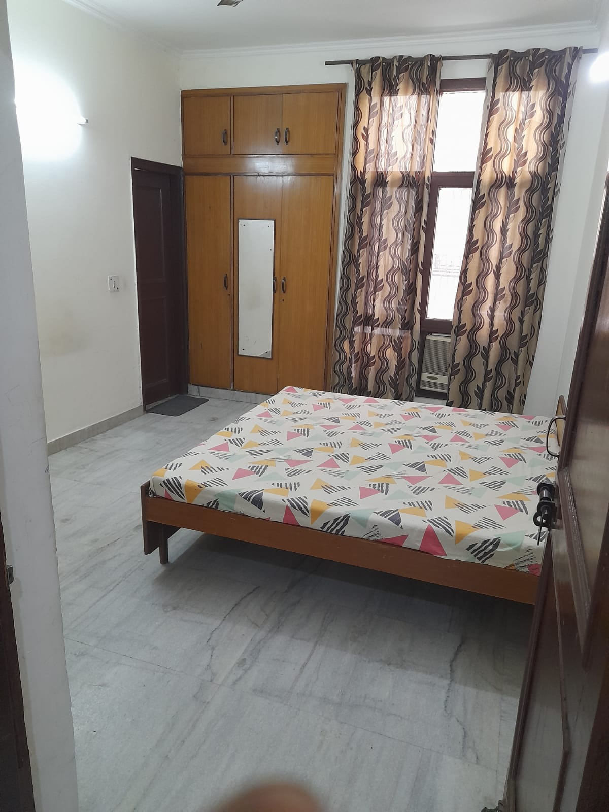 2 BHK + Pooja Room Builder Floor For Rent in RWA Apartments Sector 50
