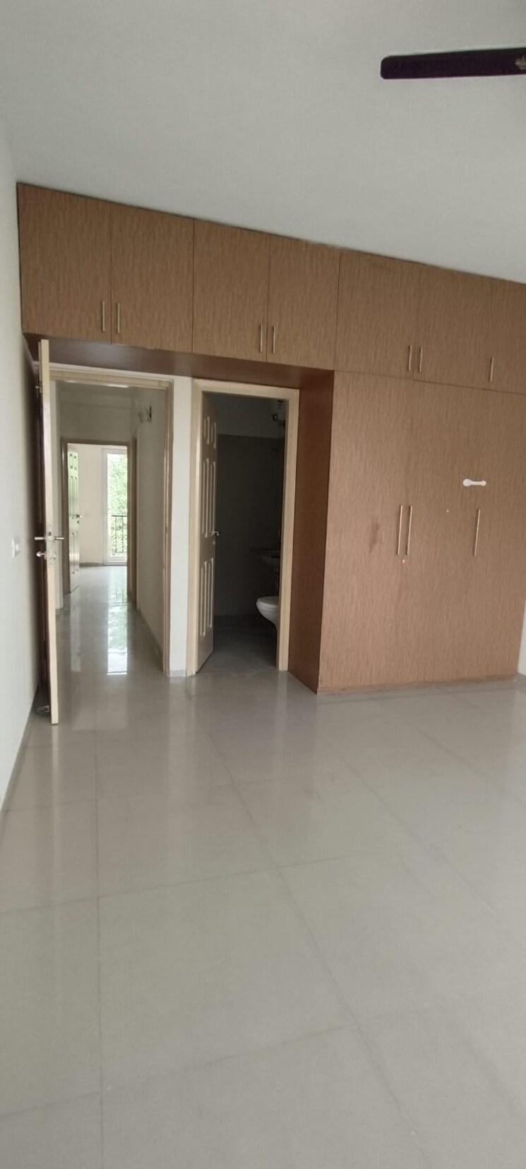 undefined, emaar-mgf-emerald-hills 3.5 Bedroom 2600 Sq.Ft. Builder Floor In Sector 65 Gurgaon 8731704