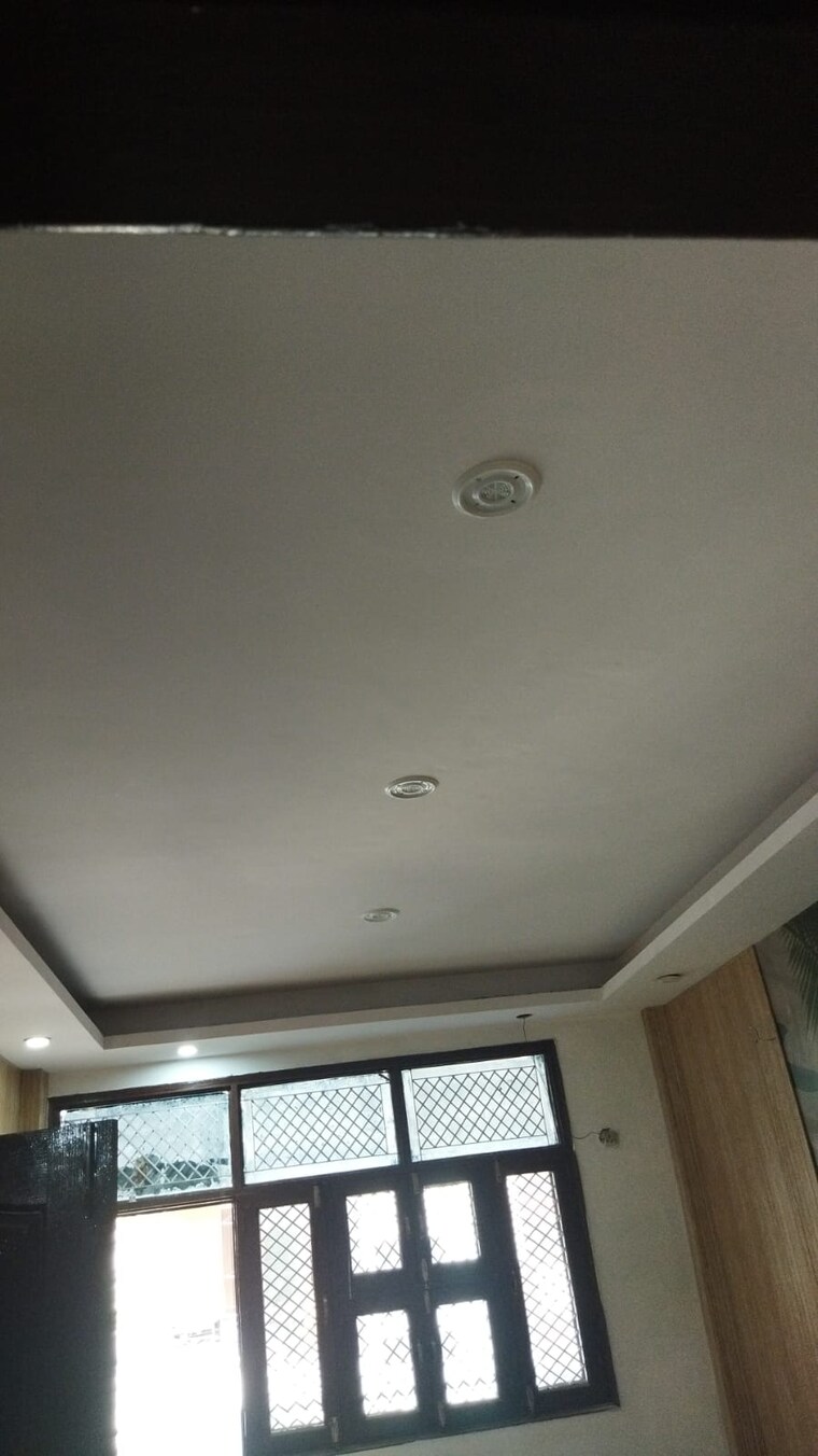 undefined, swaran jayanti puram 2 Bedroom 90 Sq.Mt. Builder Floor In Swaran Jayanti Puram Ghaziabad 8731701