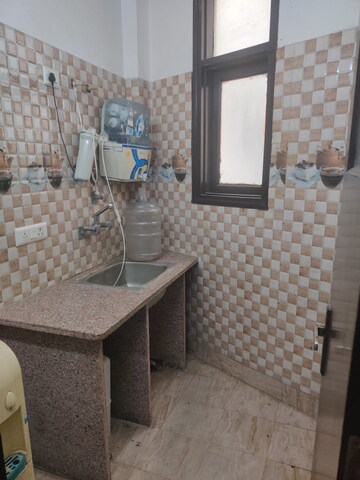   Office Space at Yusuf Sarai – for Rent