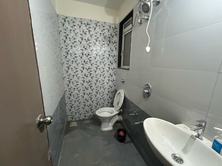 Bathroom, vihang-valley-phase-3 2 Bedroom 555 Sq.Ft. Apartment In Anand Nagar Thane 8731706