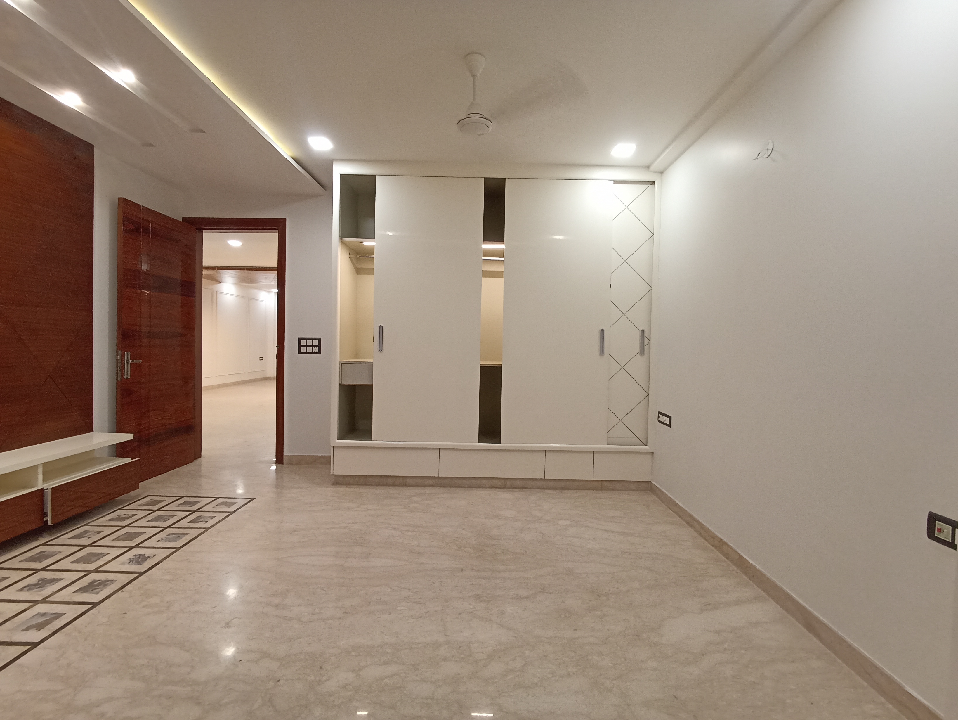 3 BHK + Pooja Room Apartment For Rent in Navbharat Apartments