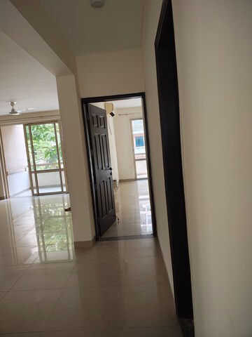 Building Lobby in 4 BHK Builder Floor at Unitech Woodstock Floors, Sector 50 – for Rent