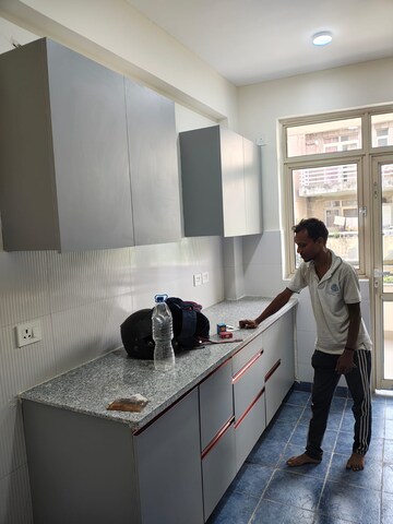 Master Bedroom in 4 BHK Builder Floor at Unitech Woodstock Floors, Sector 50 – for Rent