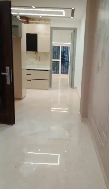Room in 2 BHK Builder Floor at Lajpat Nagar – for Sale