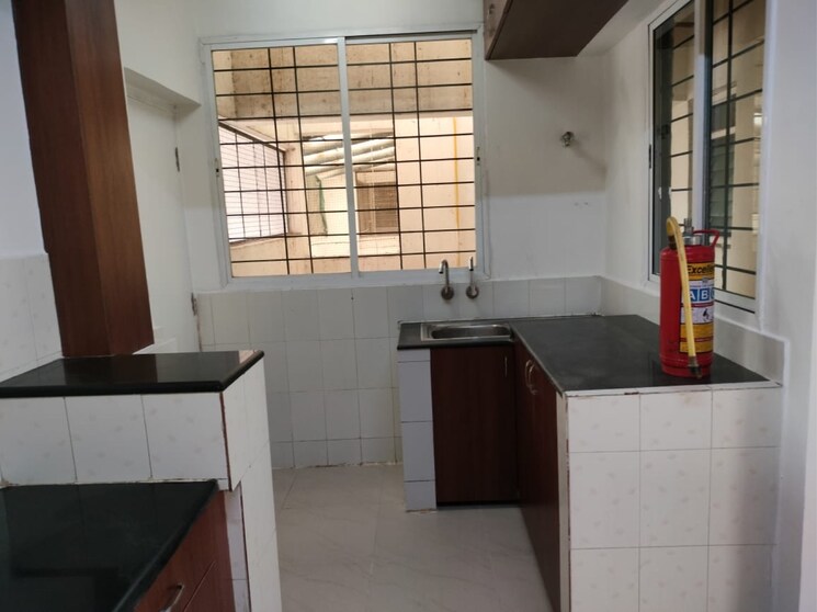Kitchen, dsr-spring-beauty 3 Bedroom 2650 Sq.Ft. Apartment In Brookefield Bangalore 8731719