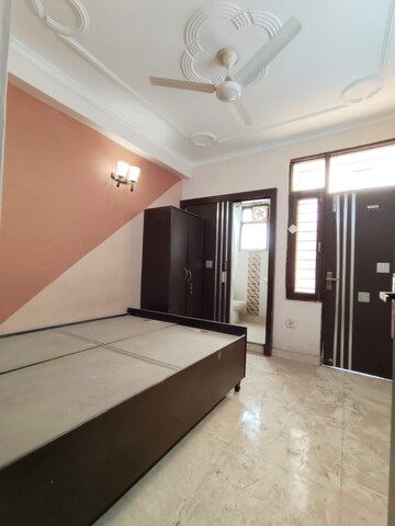 Bedroom in 1 BHK Builder Floor at Saket – for Rent
