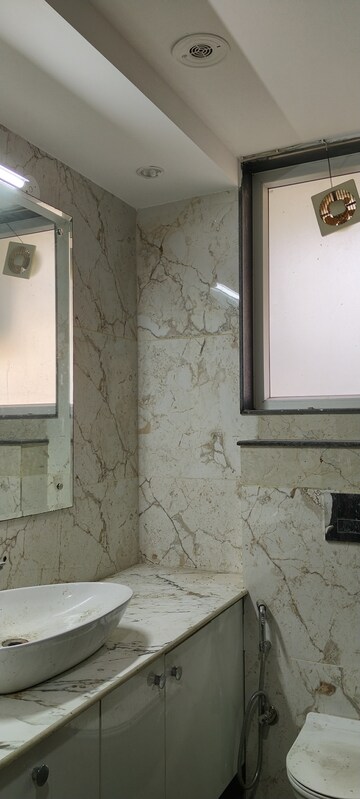 Bathroom in 4 BHK Builder Floor at Unitech South City II, Sector 50 – for Sale