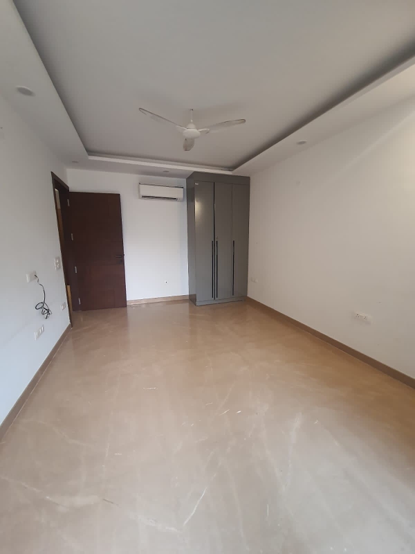 3 BHK Apartment For Rent in Maple Heights