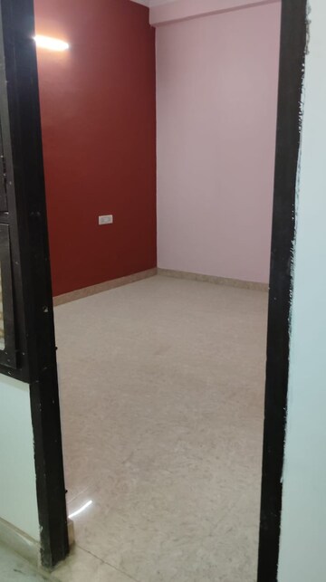 Room in 1 RK Builder Floor at Indira Nagar – for Rent