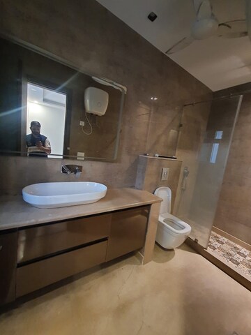 Bathroom in 3 BHK Apartment at Maple Heights, Sector 43 – for Rent