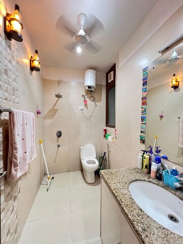 Master Bedroom in 2 BHK Builder Floor at Sarvodaya Enclave – for Rent