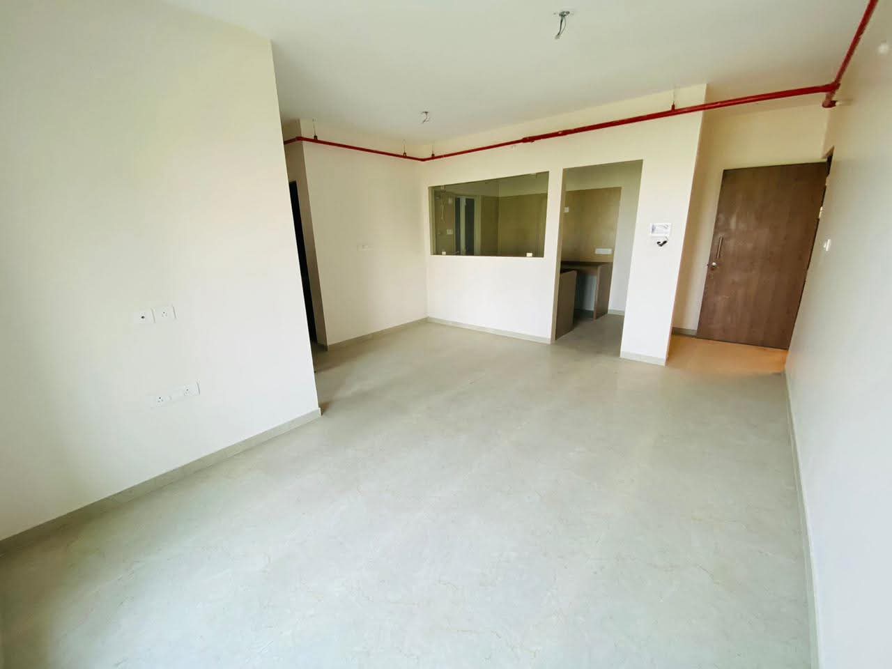 1.5 BHK 700 Sq.Ft. Apartment in Dosti West County