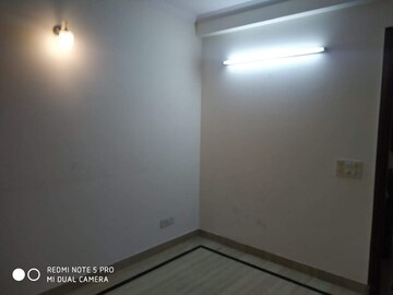 Room in 2 BHK Builder Floor at Saket – for Rent