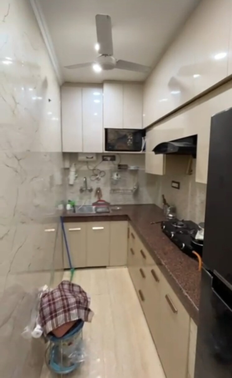 Kitchen, lajpat nagar 2 Bedroom 900 Sq.Ft. Builder Floor In Lajpat Nagar Delhi 8731787